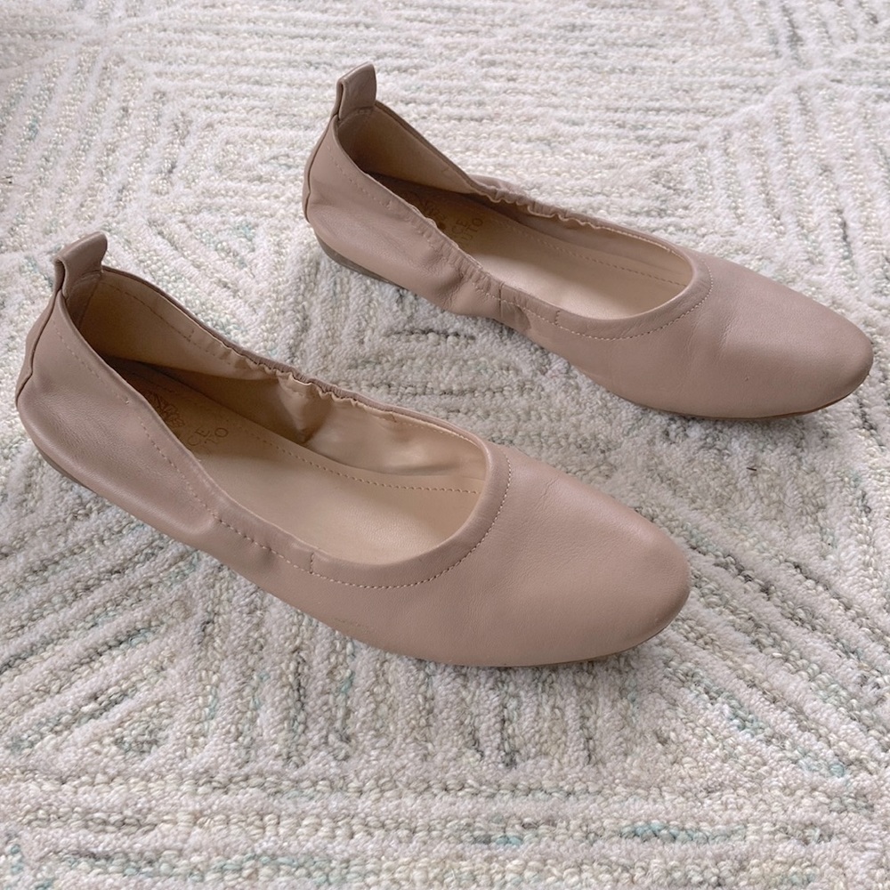 Vince Camuto ballet flat